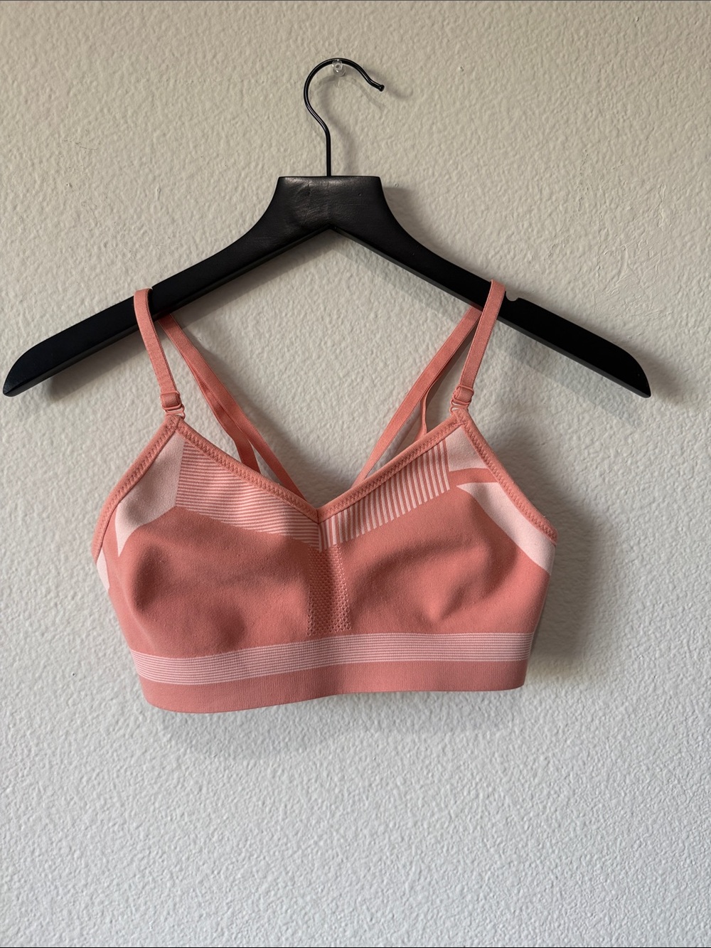 Nike Pink Strappy Seamless Sports Bra